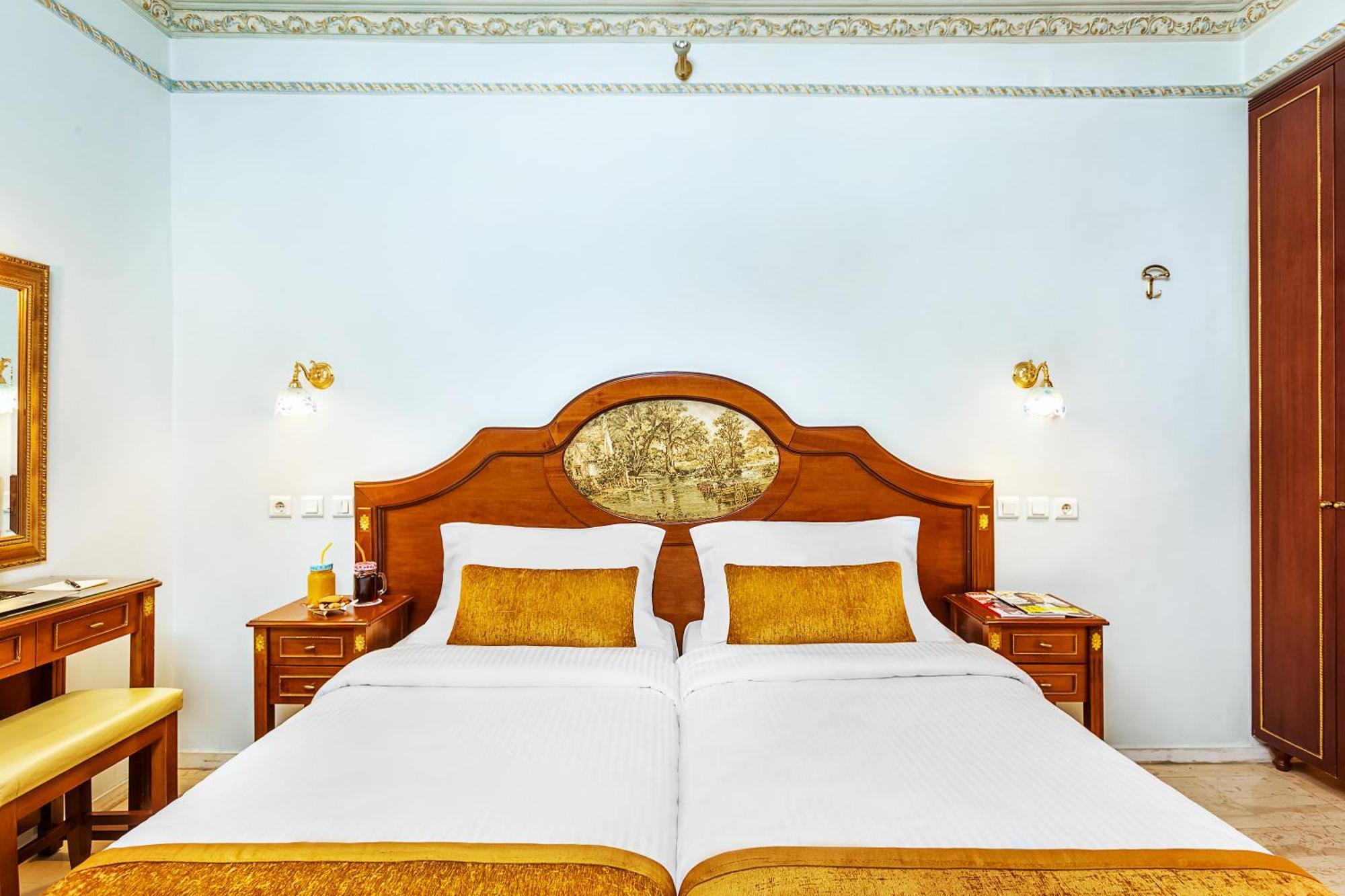 Imperial Palace Classical Hotel Thessaloníki Rum bild